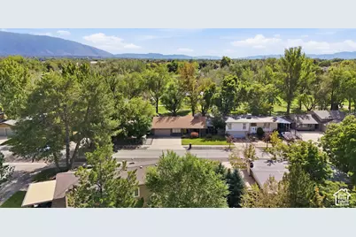 746 E Pontiac Dr, Murray, UT 84107 - Photo 37