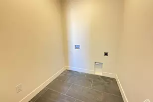 7228 S Nightshade Way W, West Jordan, UT 84081 - Photo 5