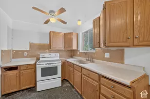 6130 S Nimbus Way, Salt Lake City, UT 84118 - Photo 11