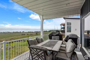 732 S Spruce Dr, Garden City, UT 84028 - Photo 37