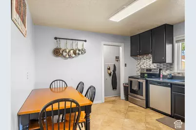 4581 S 150 W, Washington Terrace, UT 84405 - Photo 29