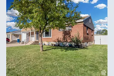 4581 S 150 W, Washington Terrace, UT 84405 - Photo 9