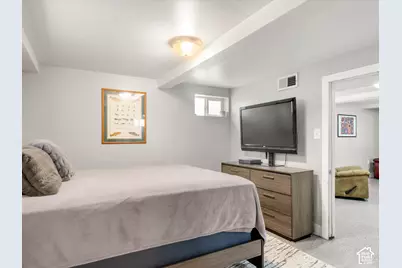 4581 S 150 W, Washington Terrace, UT 84405 - Photo 19