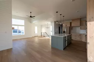 404 E Broderick Wy, Grantsville, UT 84029 - Photo 5
