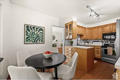 1809 S 2300 E, Salt Lake City, UT 84108 - Photo 9