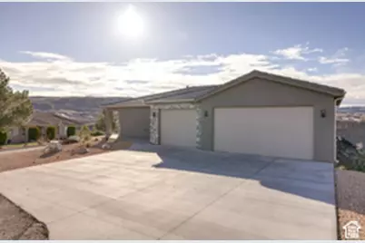 217 W Terrace Cir, Toquerville, UT 84774 - Photo 1