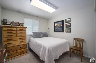 260 E Ashbrook Circle, Midvale, UT 84047 - Photo 15