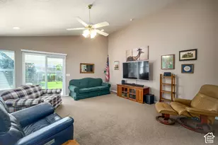 260 E Ashbrook Circle, Midvale, UT 84047 - Photo 11