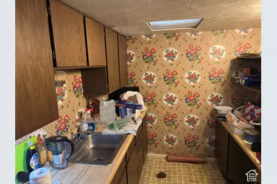 6540 S 1660 E, Murray, UT 84121 - Photo 49