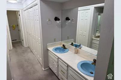 6540 S 1660 E, Murray, UT 84121 - Photo 19