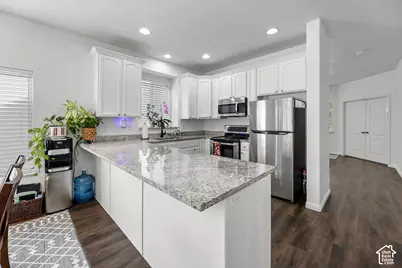 4006 W Heidelberg Ln, West Jordan, UT 84084 - Photo 7