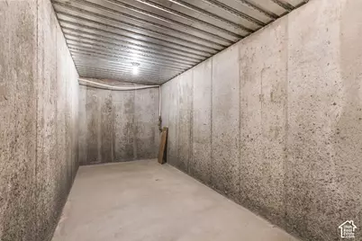 405 N 1340 E, Provo, UT 84606 - Photo 25