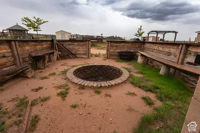 15079 E 5500 S, Randlett, UT 84063 - Photo 9