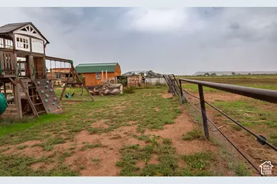 15079 E 5500 S, Randlett, UT 84063 - Photo 15