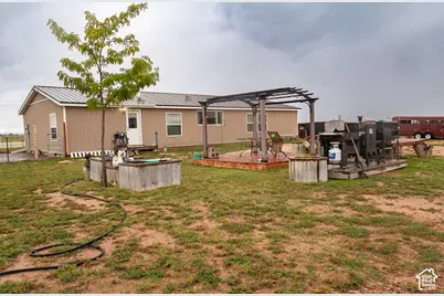 15079 E 5500 S, Randlett, UT 84063 - Photo 21