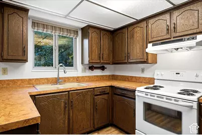 3200 N 325 W, Pleasant View, UT 84414 - Photo 15