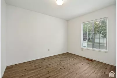 1059 W Buckskin N, West Jordan, UT 84088 - Photo 17