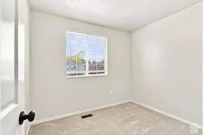 1535 S 250 E, Kaysville, UT 84037 - Photo 11