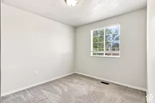 1535 S 250 E, Kaysville, UT 84037 - Photo 13