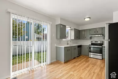 1493 S 500 E, Kaysville, UT 84037 - Photo 5