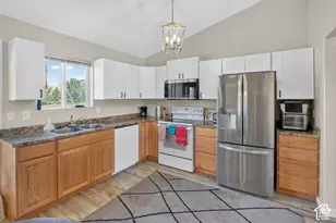 11915 E 22370 N, Fairview, UT 84629 - Photo 7