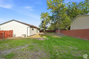 3549 W Churchwood Dr, Taylorsville, UT 84129 - Photo 19