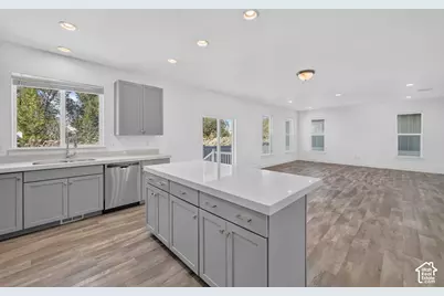 7882 S Grantown Ct W #23, West Jordan, UT 84088 - Photo 5