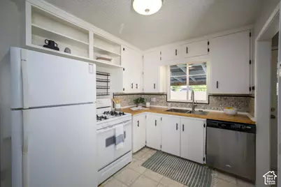 369 E Oakland Ave S, Salt Lake City, UT 84115 - Photo 11