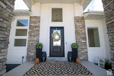 1222 E 300 S, Smithfield, UT 84335 - Photo 3