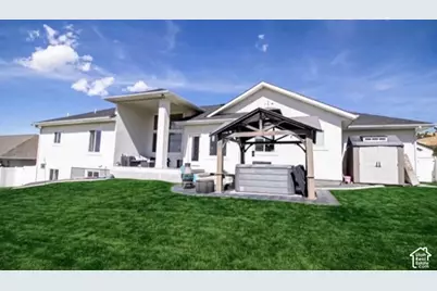 1222 E 300 S, Smithfield, UT 84335 - Photo 17