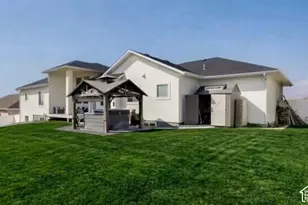 1222 E 300 S, Smithfield, UT 84335 - Photo 19