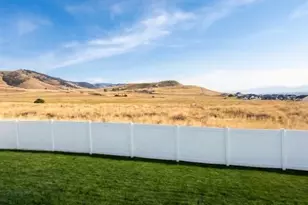 1222 E 300 S, Smithfield, UT 84335 - Photo 13