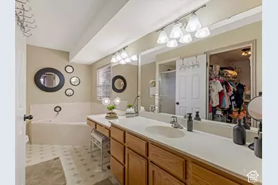 9136 S Teton Estates Dr W, West Jordan, UT 84088 - Photo 21