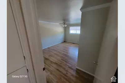 2446 E Sundown Ave S, Cottonwood Heights, UT 84121 - Photo 15