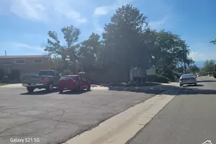 2446 E Sundown Ave S, Cottonwood Heights, UT 84121 - Photo 19