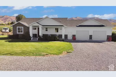 541 E 8900 S, Paradise, UT 84328 - Photo 3