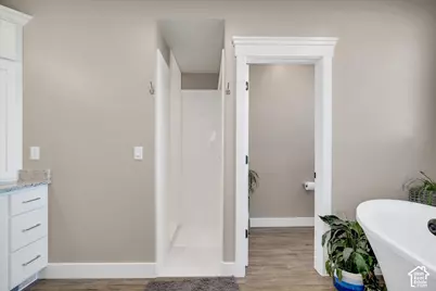 541 E 8900 S, Paradise, UT 84328 - Photo 29