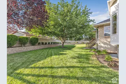 9422 S Spring Willow Cir, South Jordan, UT 84095 - Photo 41
