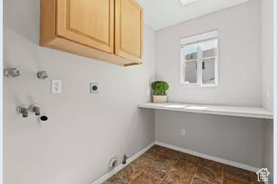 5709 S 2200 W, Roy, UT 84067 - Photo 33