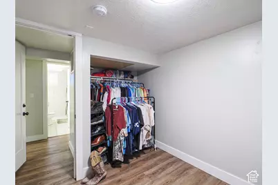 720 N 100 W, Provo, UT 84601 - Photo 33