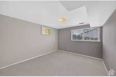 635 S Mountain Rd, Fruit Heights, UT 84037 - Photo 19