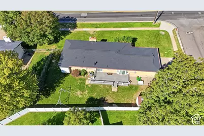 635 S Mountain Rd, Fruit Heights, UT 84037 - Photo 27