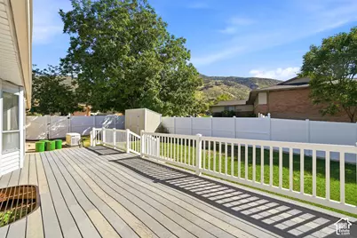 635 S Mountain Rd, Fruit Heights, UT 84037 - Photo 21