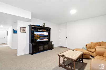 1993 N 2250 W, Farr West, UT 84404 - Photo 15