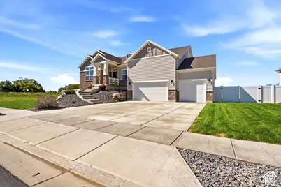 1993 N 2250 W, Farr West, UT 84404 - Photo 27