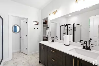 1993 N 2250 W, Farr West, UT 84404 - Photo 9