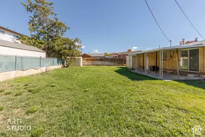 241 W 750 N, Clearfield, UT 84015 - Photo 33