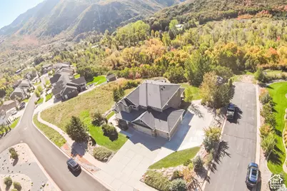 5943 N Robinson Ln W, Mountain Green, UT 84050 - Photo 13