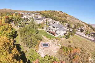 5943 N Robinson Ln W, Mountain Green, UT 84050 - Photo 17