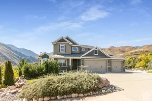 5943 N Robinson Ln W, Mountain Green, UT 84050 - Photo 27